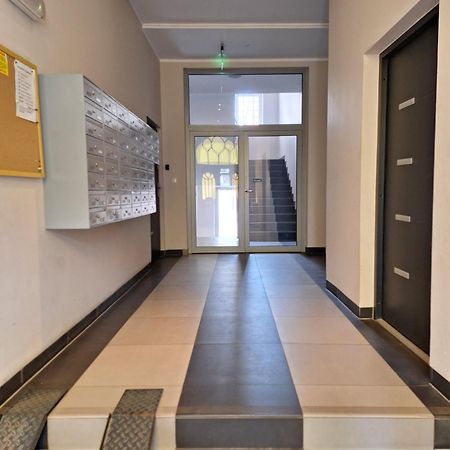 Apartament 51 Z Miejscem Parkingowym Stary Toruń エクステリア 写真